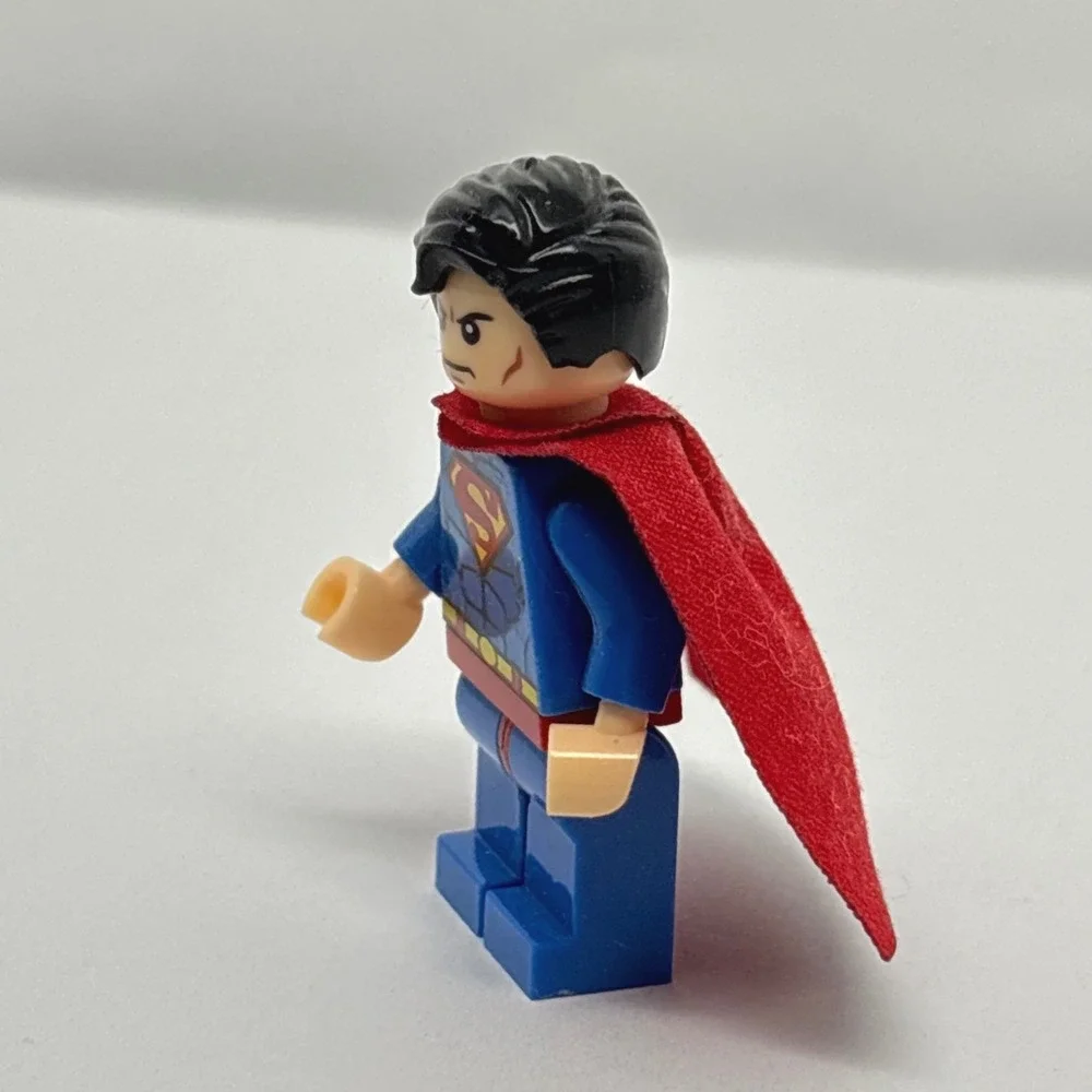 LEGO Superman Minifigure sh156 Justice League DC Super Heroes 76040 Super Man